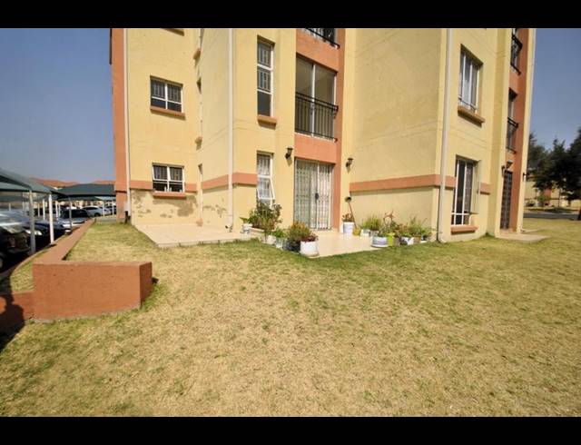 2 BEDROOM APARTMENT FOR SALE IN ORMONDE
